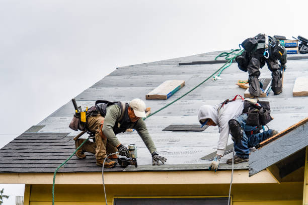 Professional Gutter Installation technician working in Lyons, NJ